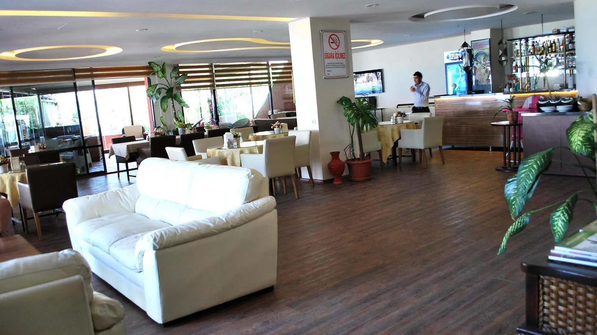 Hotel Sunday Beach Kuşadası